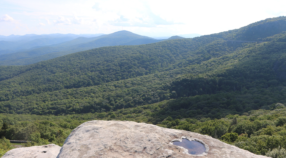 The view from Rough Ridge Overlook